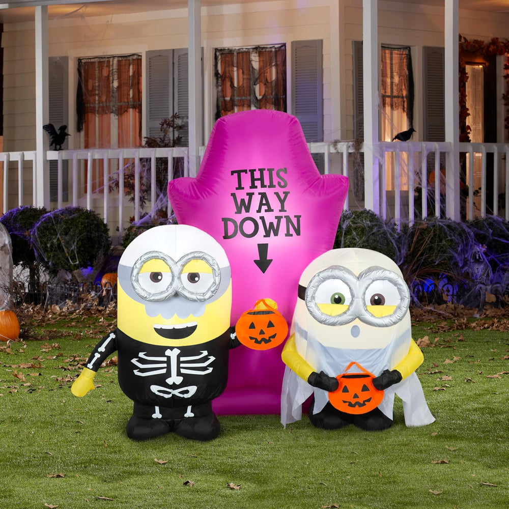 Gemmy Minions Halloween Inflatable Scene, 5 Ft Tall Lighted Universal Yard De...