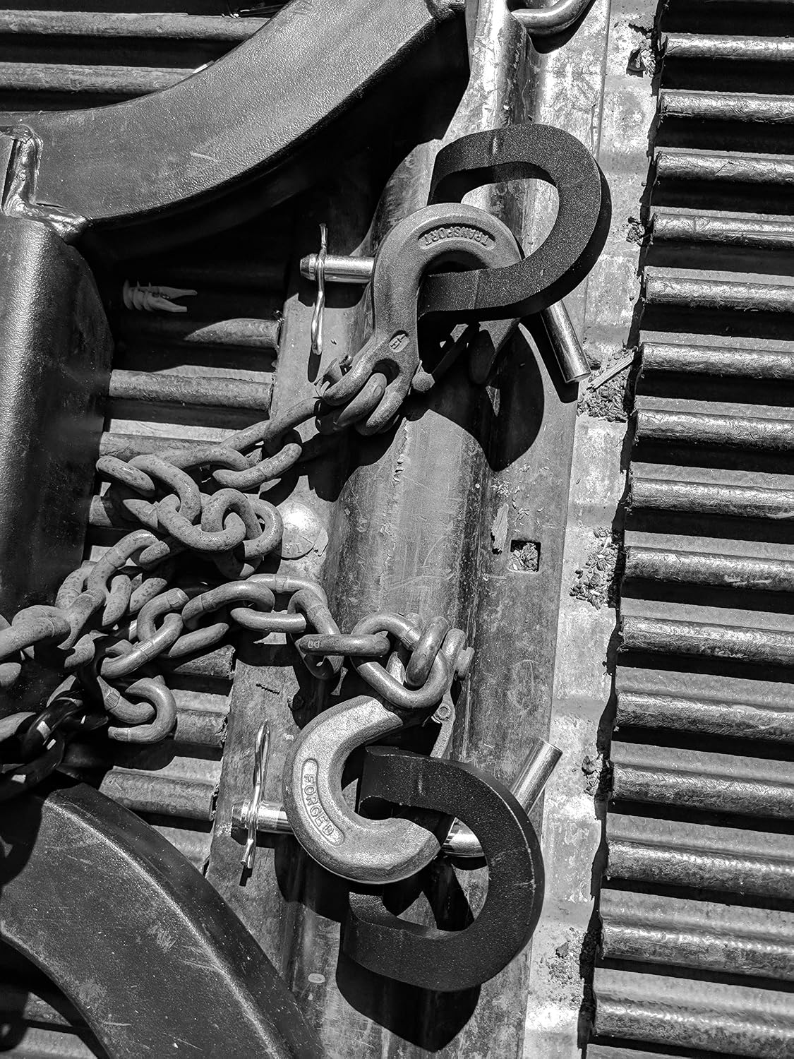 Fifth Wheel Hook Safety Chain Brackets - for Rail System - Gooseneck