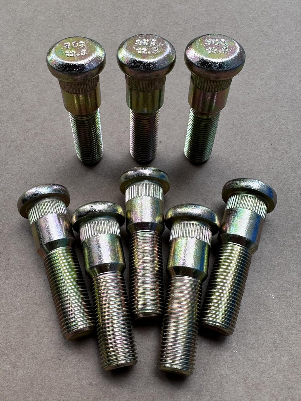 8pcs Drive in Trailer Wheel Hub Stud 9/16-18 x 2.28 in. UHL 0.686 in Knurl Replacement for 7-132 Dexter 5200 6000 7000 lb Hubs