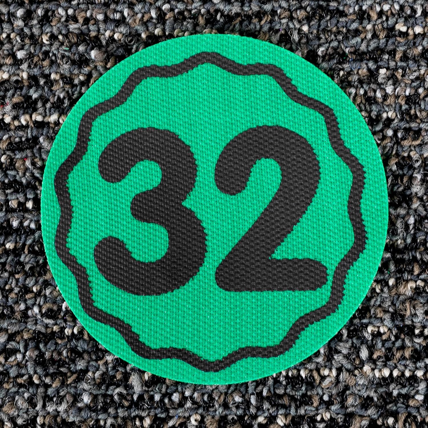 Really Good Stuff Carpet Mark-Its 36 Pack Line-Up Helpers Numbered Spot Markers and Labels 4' Carpet Dots for Teacher Supplies