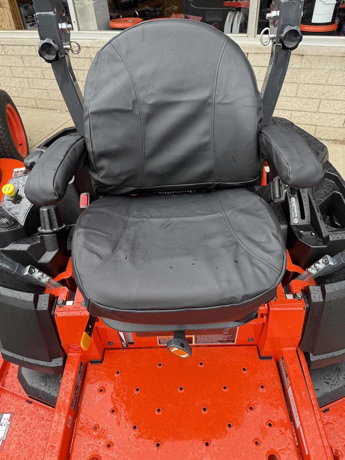 Durafit Seat Covers, Custom Fit Seat Cover for Ferris 500/700 Models/SCAG Patriot and Freedom Z Zero Turn Mowers in Waterproof Black Vinyl Fabric. Protection, Comfort, Storage, Style.