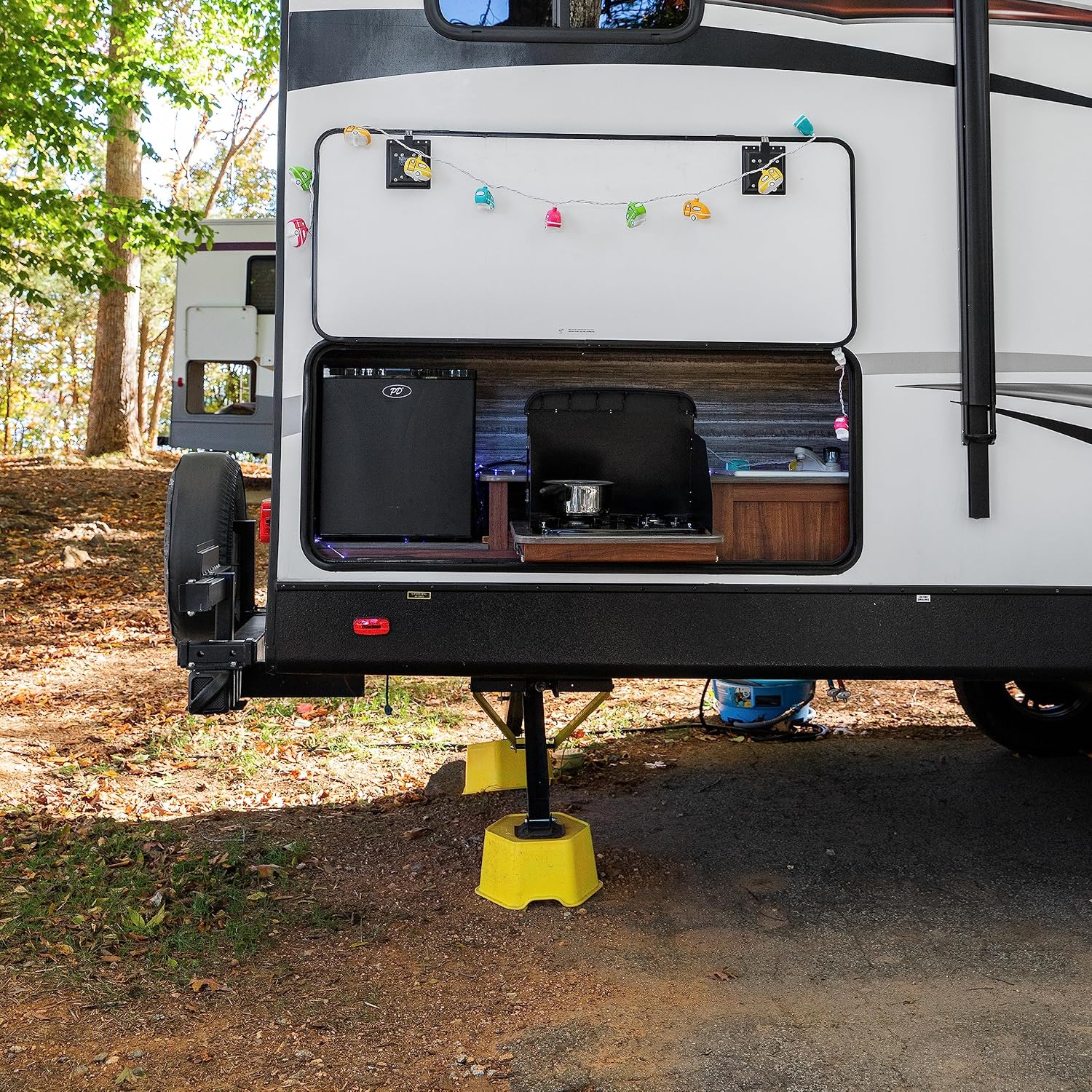 Camco Stabilizer RV Jack Support - Features 7” of Lift & Extra Stability for Camper Jacks - Rated for 6,000 lbs & Works w/ 10” Round Jack Pads - Nested Design for RV Storage and Organization (44421)